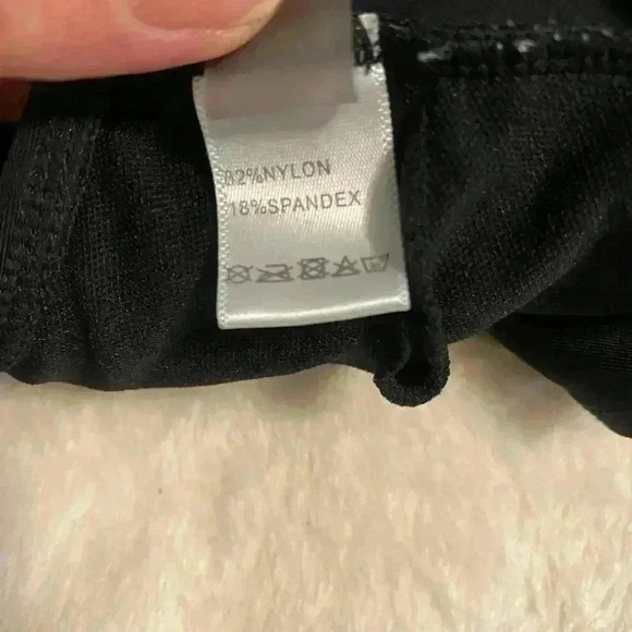 Women’s one piece swimsuit right single shoulder left side cutout high waisted - Picture 4 of 4